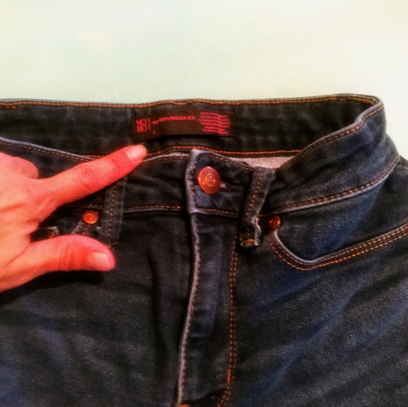 Jeans - Picture 3 of 3